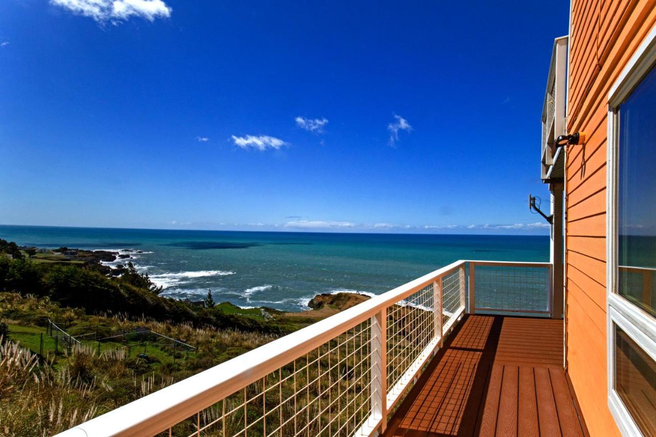 Amazing Oceanview 2 Bedroom Oceanfront! By Oceanviewhottubs Shelter Cove, Ca Tesla Ev Station Extérieur photo